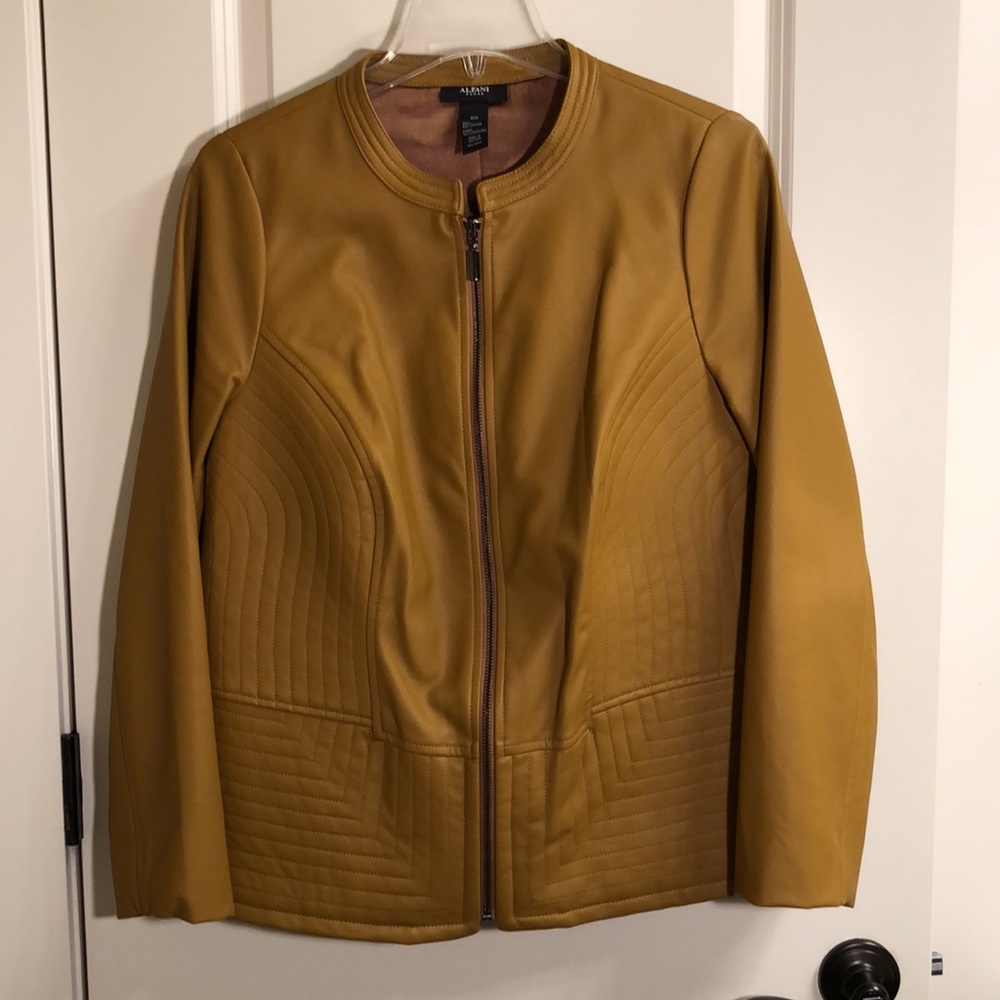 Alfani faux leather zippered jacket. Like new.